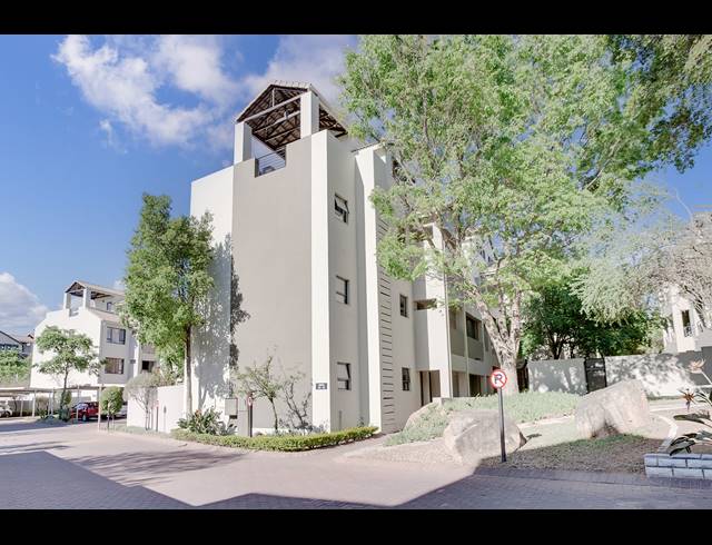 1 BEDROOM APARTMENT FOR SALE IN LONEHILL